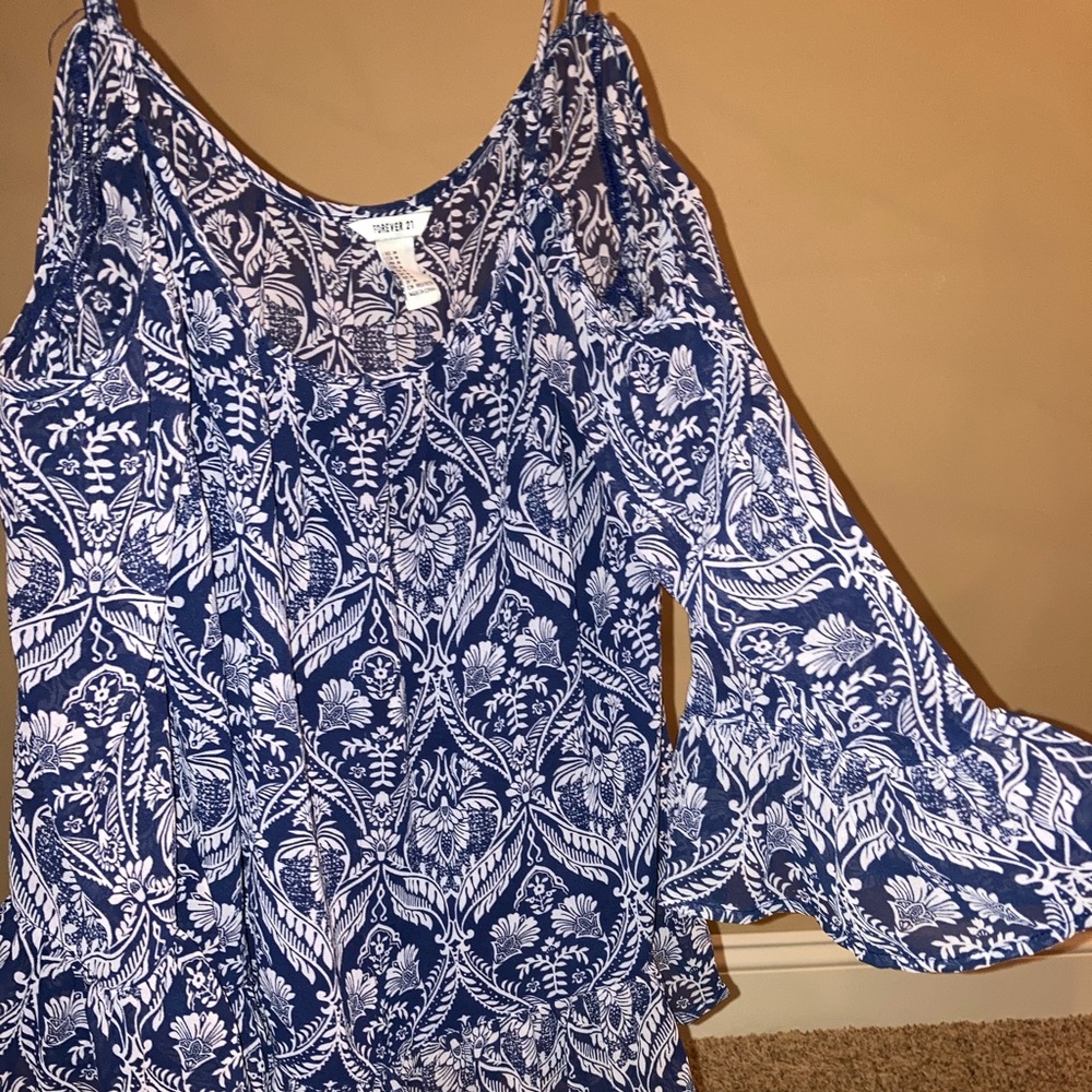 Blue top